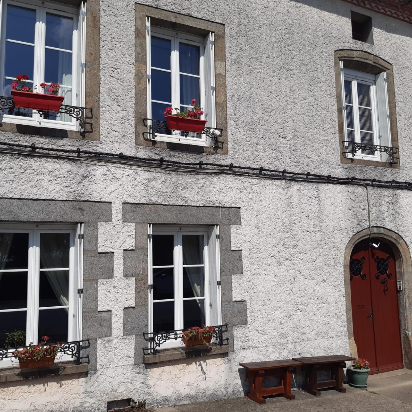 Number 22 - Le Dorat - Apartment 3 With Garden & Free Parking Exterior photo